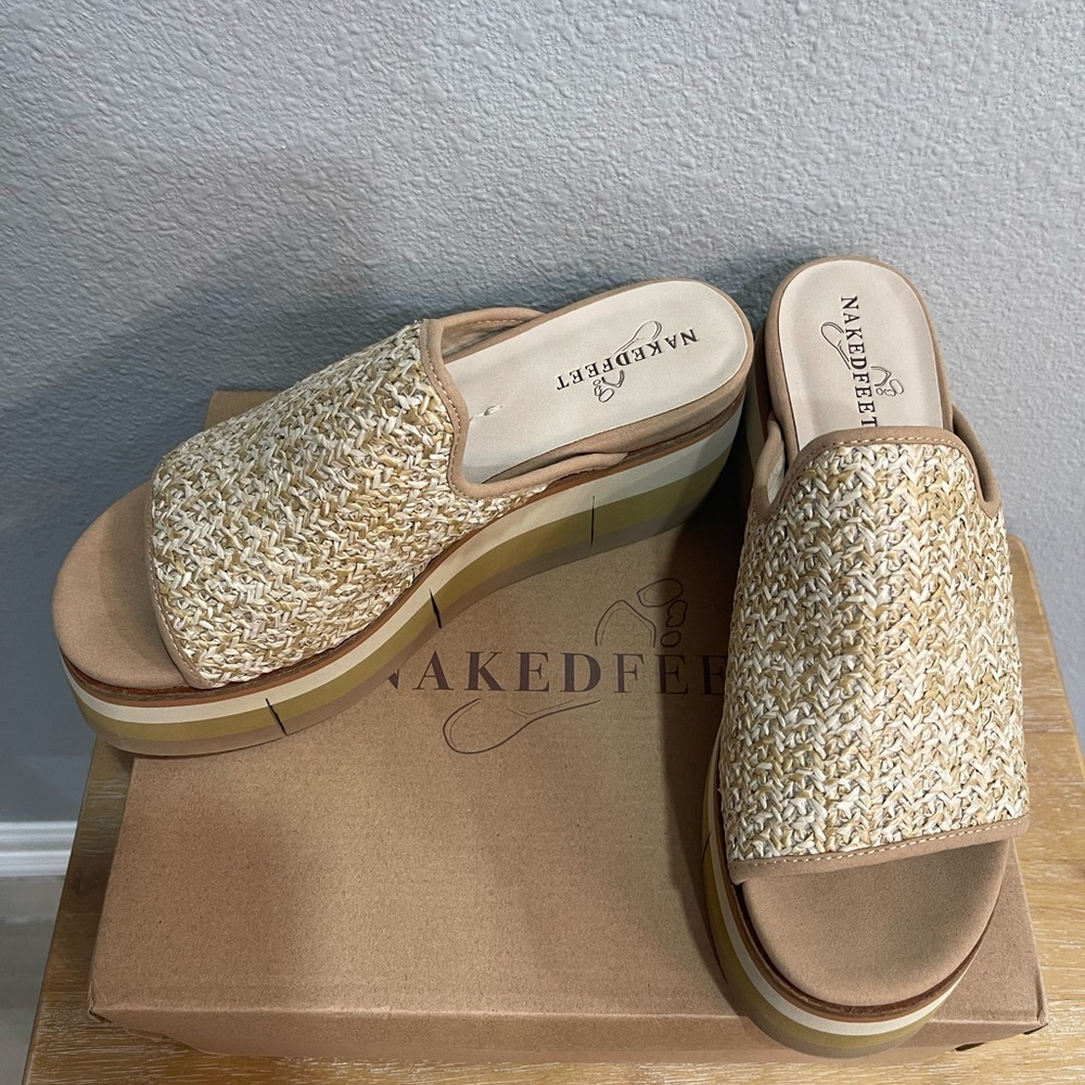 New Naked Feet brand Flocci Wedge Size 8.5 Color  Beige